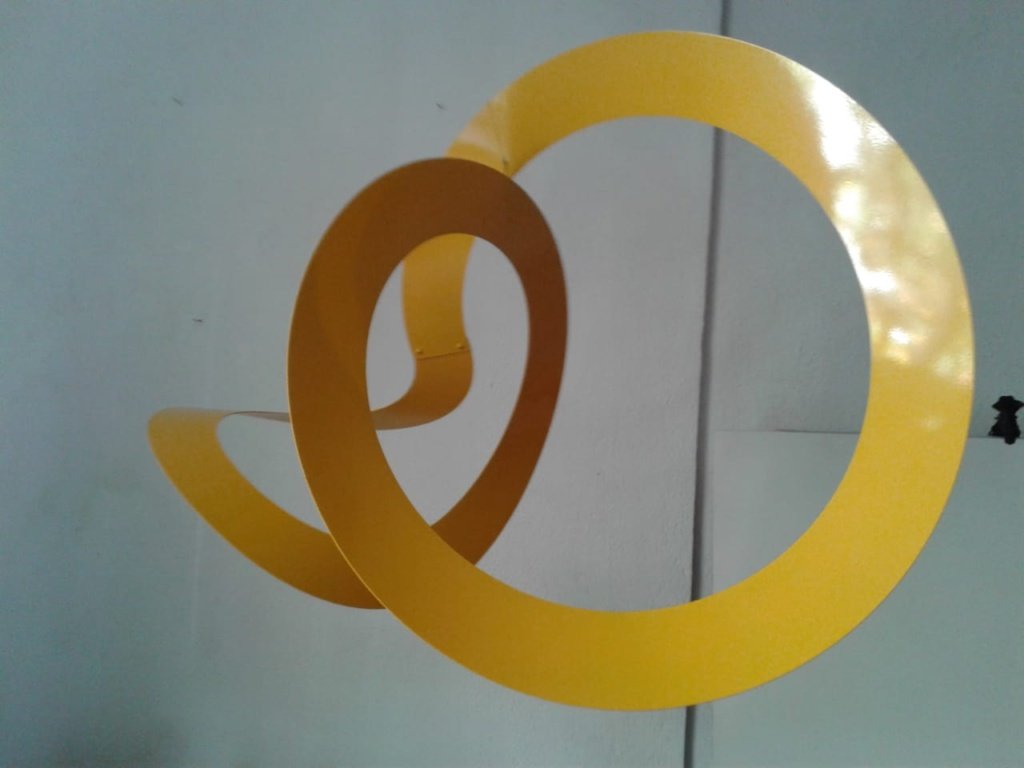 75 x 50 x 40 cm _ Wilson Piran _ Série Volúpia _ 2016 _ Pintura eletrostática sobre aço inox (2)