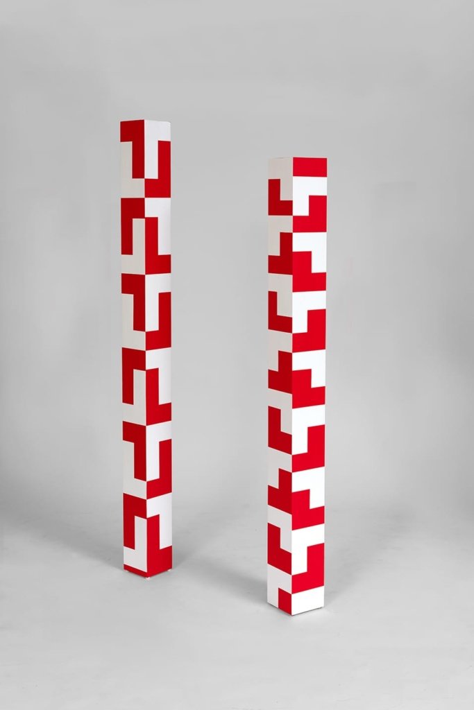 175 x 14 cm. Roma Drumond. Acrílica sobre tela sobre madeira