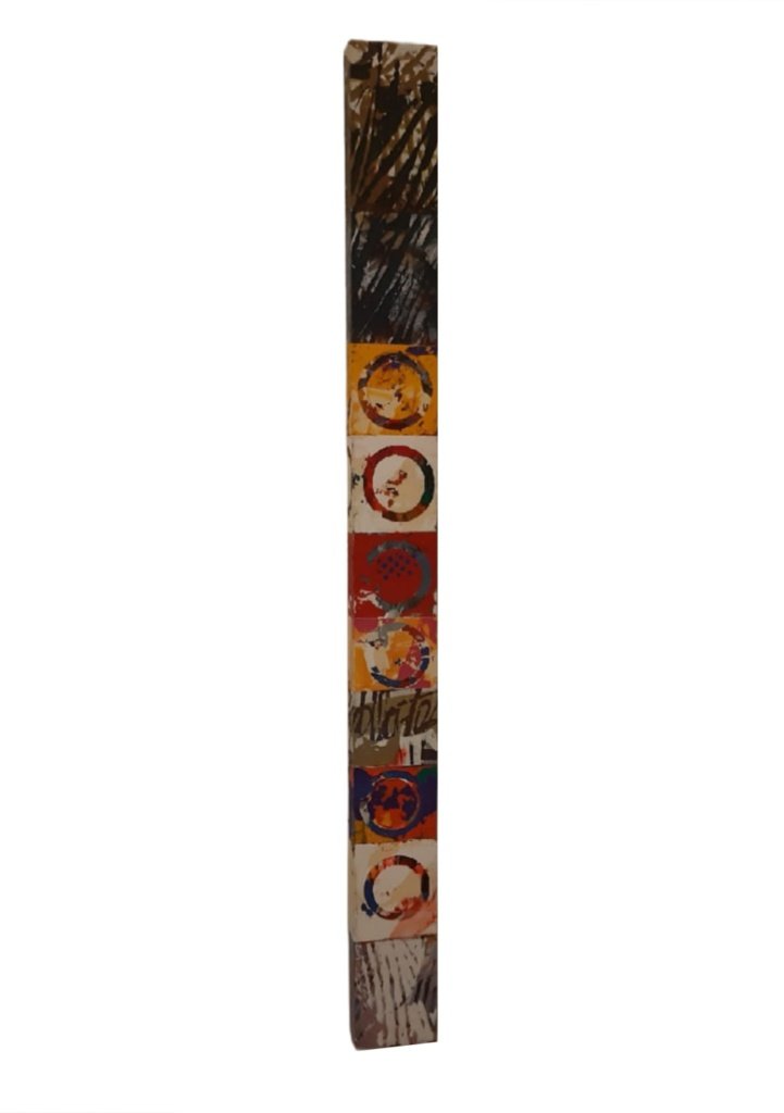 154 x 13 x 6 cm. Sebastião Rodrigues. Totem de parede